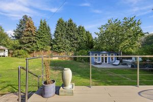 LAKESIDE LODGE- click for photo gallery